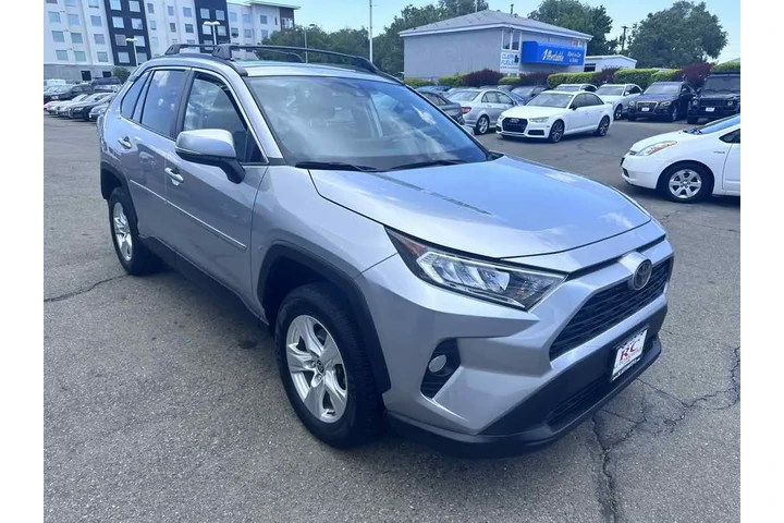 $24995 : 2021 RAV4 XLE image 5