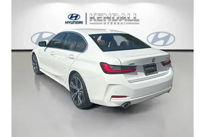 $38998 : BMW 3 Series 2024 AWD 330i x image 4