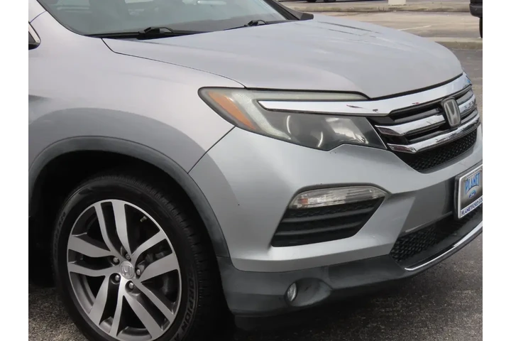 $17999 : Honda Pilot 2017 AWD Touring image 6