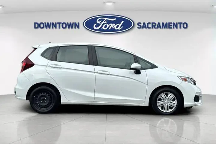 $12592 : Honda Fit 2019 LX 4dr Hatchb image 10