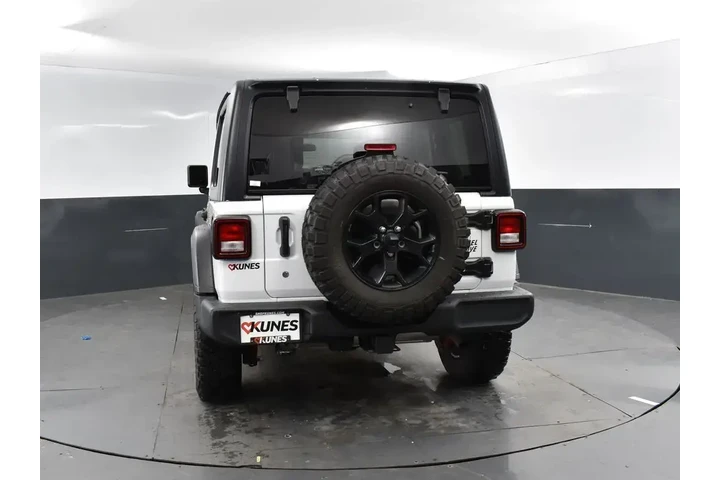 $26477 : Jeep Wrangler Unlimited 2021 image 7