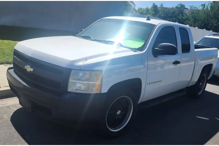 2007 CHEVY SILVERADO EXT CAB image 1