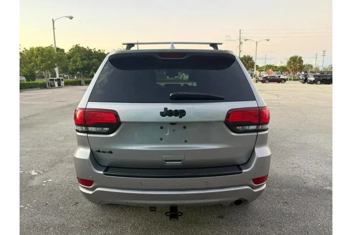 $15965 : 2017 Grand Cherokee Altitude image 9