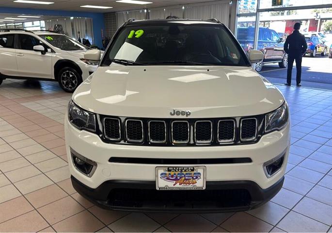 $24299 : 2019  Compass Limited 4x4 image 10