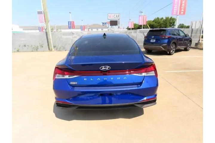 $17945 : Hyundai ELANTRA 2023 SEL 4dr image 10