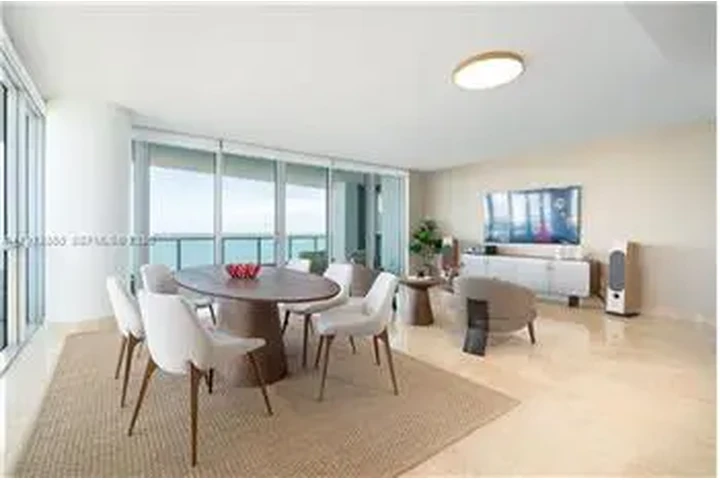 $12500 : Rental property with 2 bedro image 7