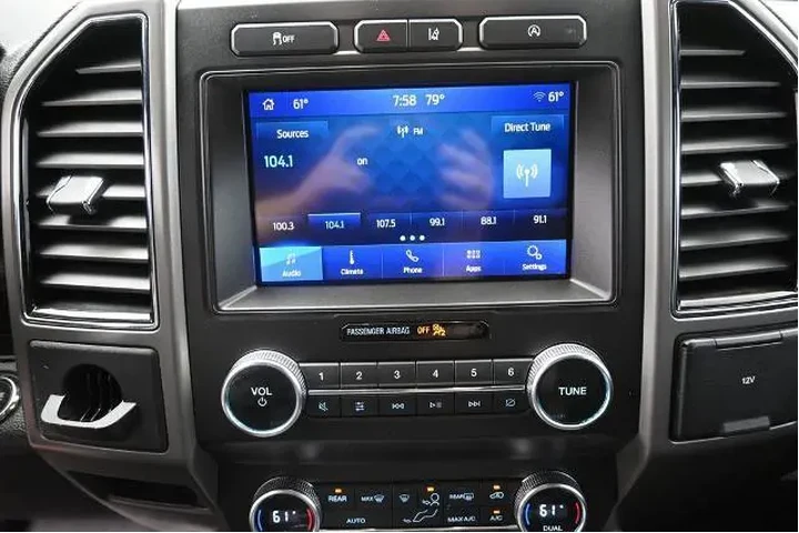 $28991 : Ford Expedition 2020 4x2 XLT image 9