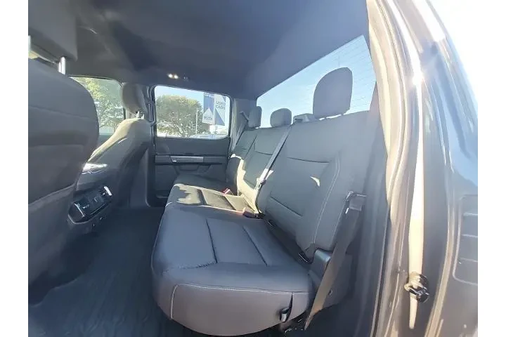 $31999 : Ford F-150 2021 4x4 XL 4dr S image 10