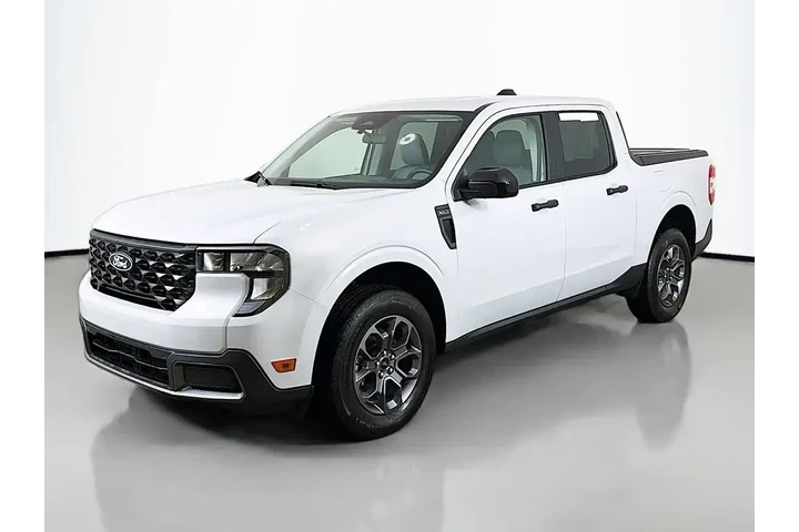 $29999 : Ford Maverick 2025 AWD XLT 4 image 4