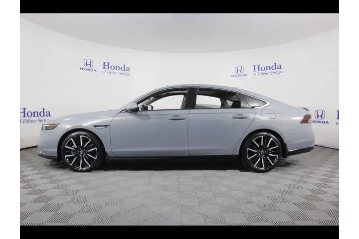 $33875 : Honda Accord Hybrid 2023 Tou image 4