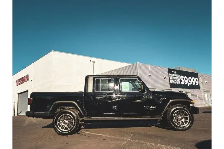 $33997 : Jeep Gladiator 2023 4x4 Over image 7