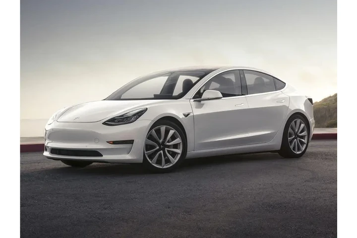 $18991 : Tesla Model 3 2018 Long Rang image 1