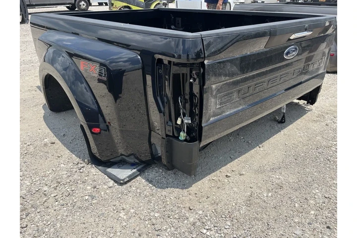 $1000 : TRUCK PARTS image 9