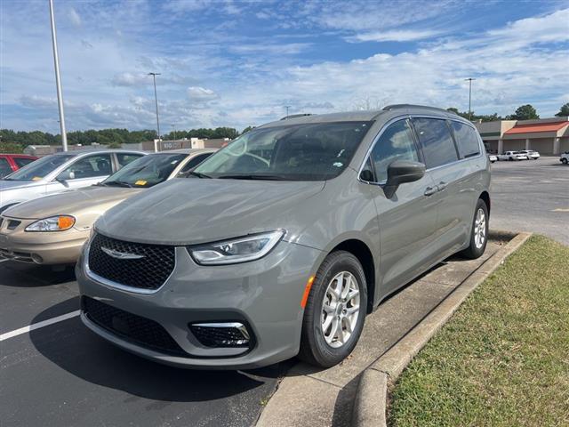 $24391 : PRE-OWNED 2022 CHRYSLER PACIF image 5