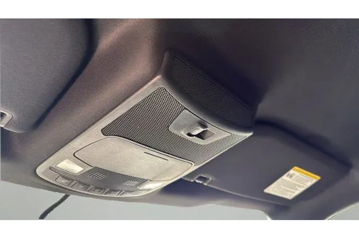 $22948 : Ford F-150 2018 4x2 Lariat 4 image 4