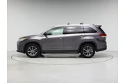 $25998 : Toyota Highlander 2019 XLE 4 thumbnail