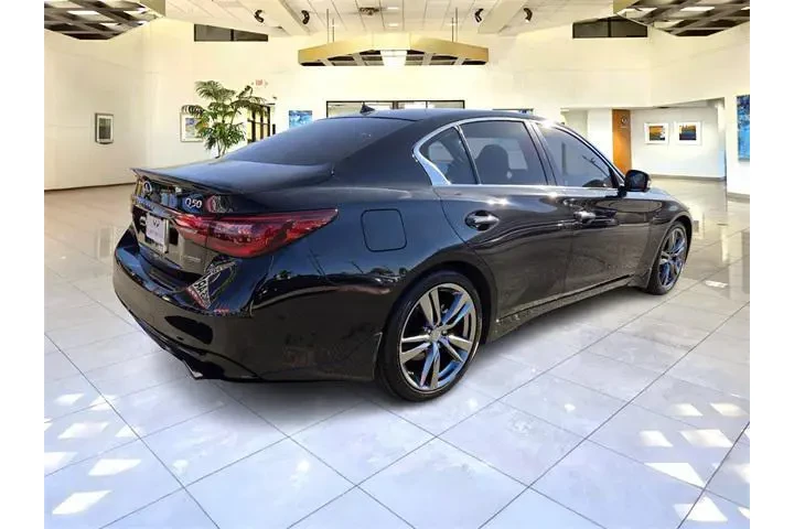 $33000 : INFINITI Q50 2021 Signature image 7