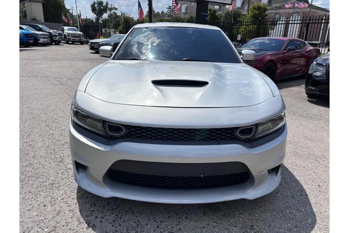 2019 Charger Scat Pack RWD image 2