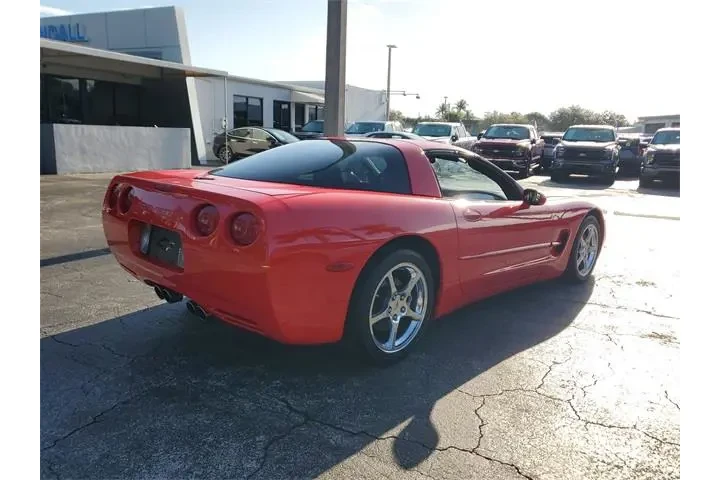 $17990 : Chevrolet Corvette 2002 2dr image 3