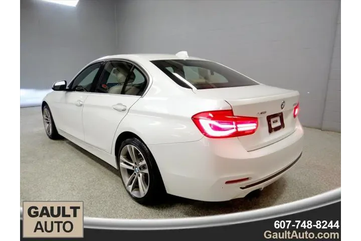 $17988 : BMW 3 Series 2018 AWD 330i x image 4