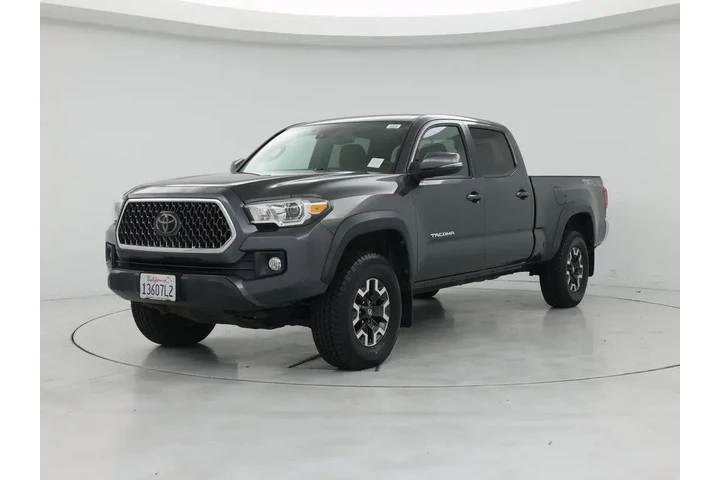 $32998 : Toyota Tacoma 2018 4x4 SR5 V image 4