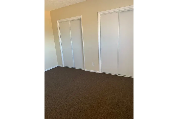 $1350 : One bedroom apartment FOR RENT image 4