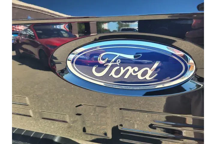 $32492 : Ford F-150 2023 4x4 XL 4dr S image 7