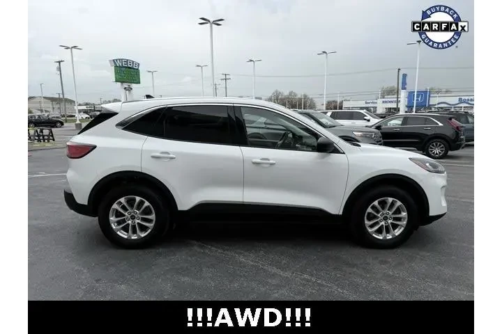 $19800 : Ford Escape 2022 AWD SE 4dr image 9