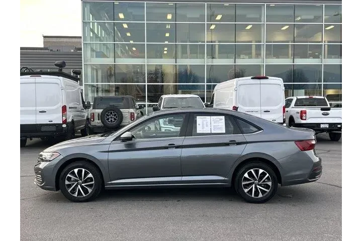 $15000 : Volkswagen Jetta 2023 S 4dr image 9