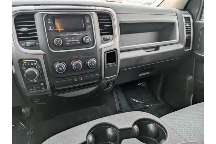 $19990 : Ram 1500 2017 4x4 Express 4d image 10