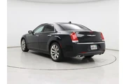 $19998 : Chrysler 300 2019 Limited 4d thumbnail