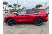 $27323 : Mitsubishi Outlander 2024 AW thumbnail