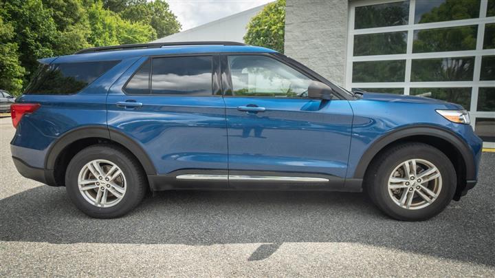 $29700 : PRE-OWNED 2021 FORD EXPLORER image 10