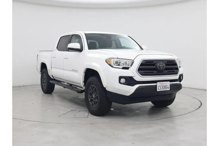 $30998 : Toyota Tacoma 2018 4x4 SR5 V image 1