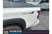 $27837 : Nissan Frontier 2022 4x2 S 4 thumbnail