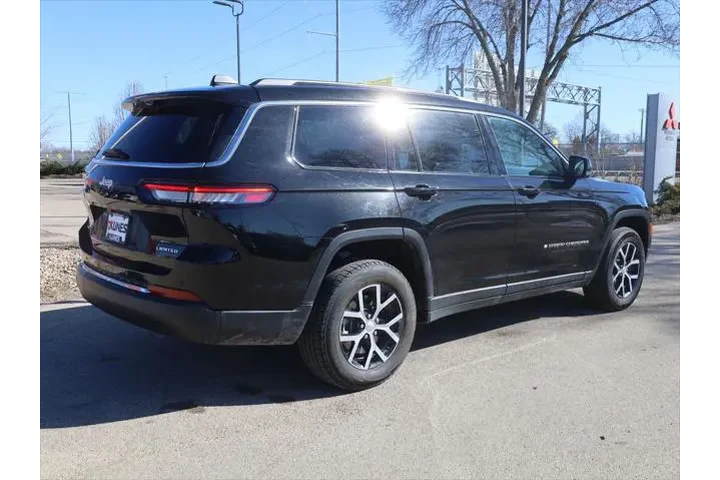 $30577 : Jeep Grand Cherokee L 2024 4 image 10