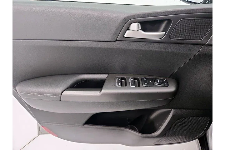 $19998 : Kia Sportage 2020 AWD LX 4dr image 10