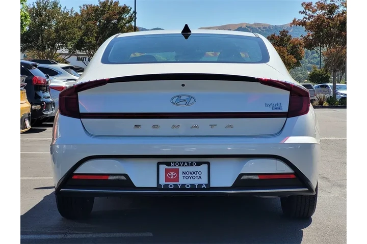 $19899 : 2021 Sonata Hybrid Blue image 7