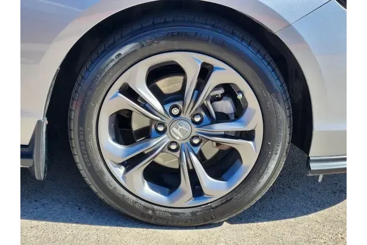 $24538 : Honda Accord 2023 EX 4dr Sed image 10