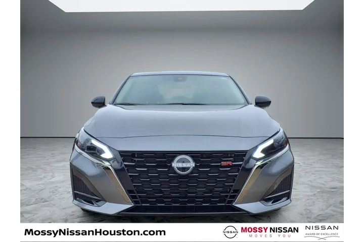 $24995 : Nissan Altima 2025 2.5 SR 4d image 3
