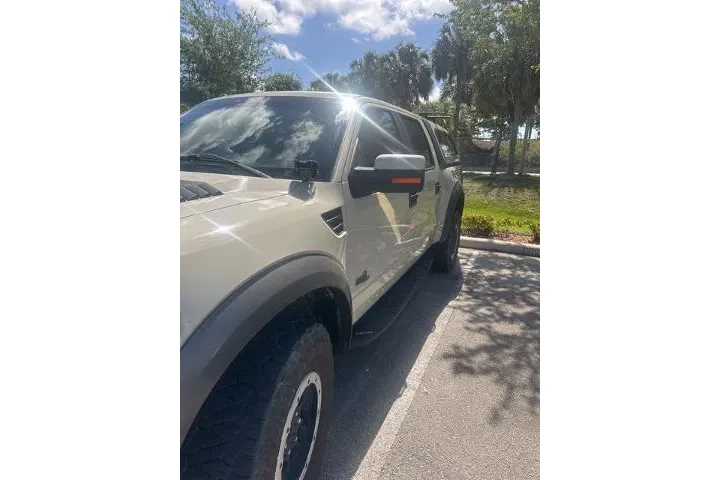 $15990 : Ford F-150 2013 4x4 SVT Rapt image 2