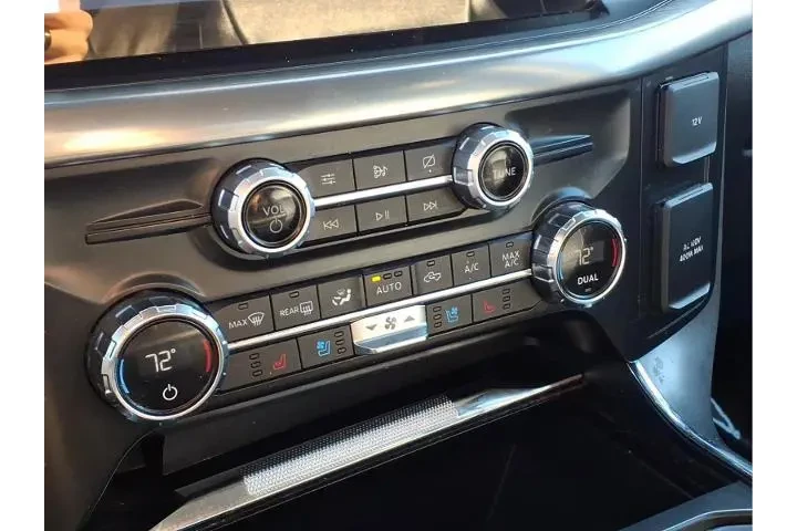 $35598 : Ford F-150 2021 4x4 Lariat 4 image 7