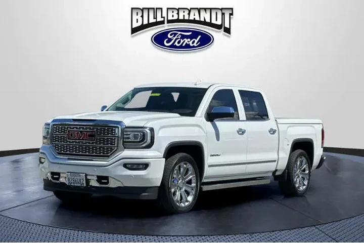 $28819 : GMC Sierra 1500 2016 4x4 Den image 2