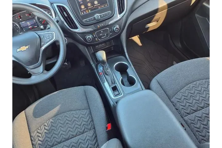 $16995 : Chevrolet Equinox 2022 LT 4d image 9