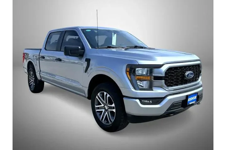 $34995 : Ford F-150 2023 4x4 XLT 4dr image 3