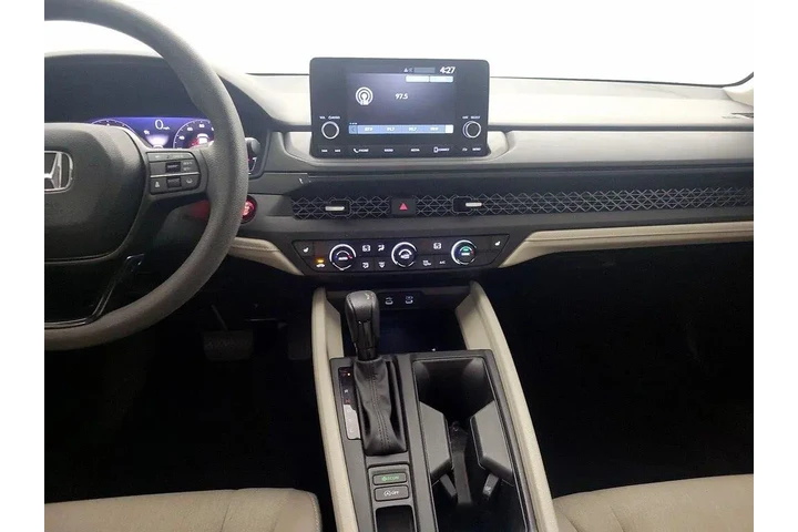 $26998 : Honda Accord 2025 SE 4dr Sed image 9