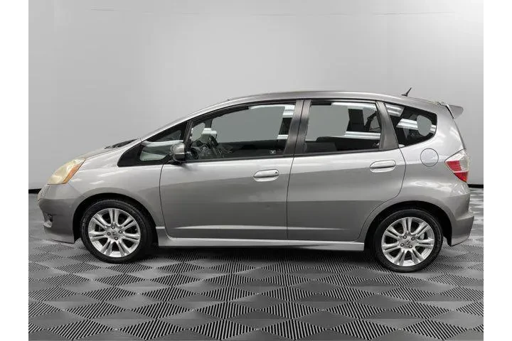 $11995 : Honda Fit 2010 Sport 4dr Hat image 2