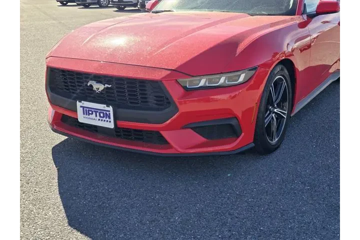 $31999 : Ford Mustang 2024 EcoBoost P image 10