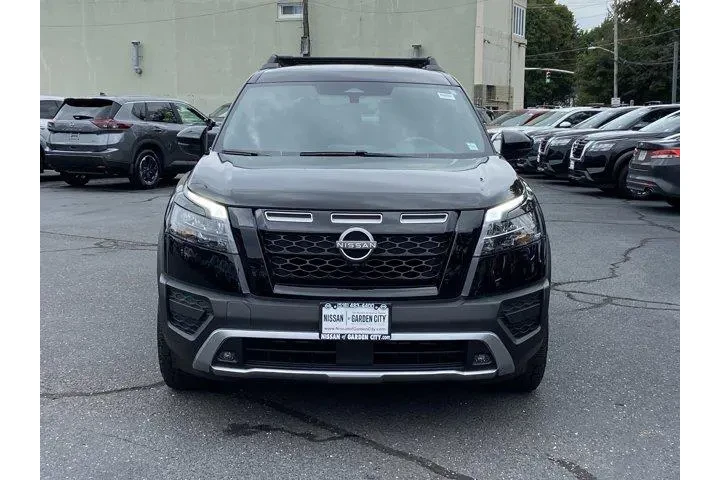 $30995 : Nissan Pathfinder 2024 AWD R image 2