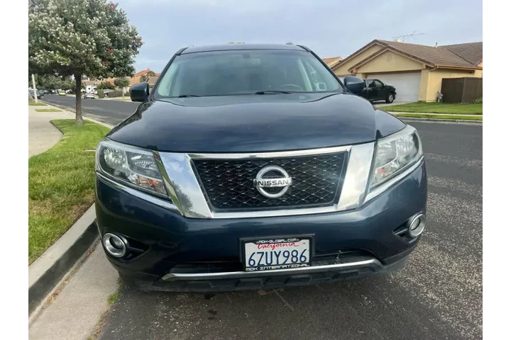 $7900 : 2013 Pathfinder Platinum image 8